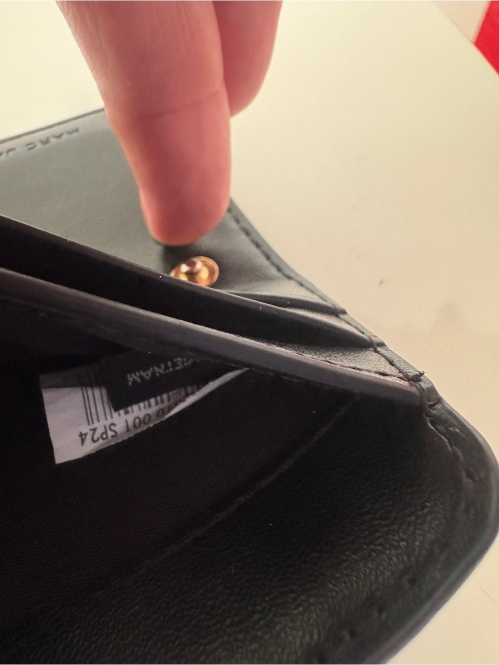 Marc Jacobs Black Leather Card Case with Yellow Card Sleeve - Picture 5 of 5